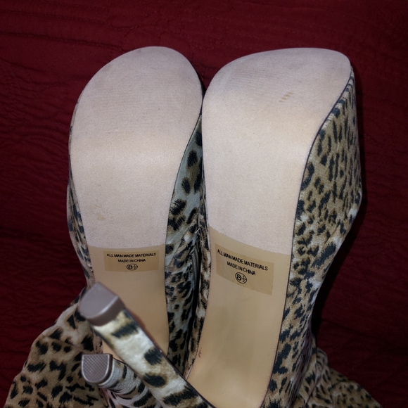 FRH Over the Knee NWOT - Picture 11 of 13